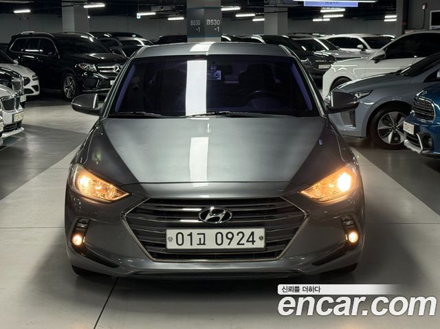 Hyundai AVANTE 2016