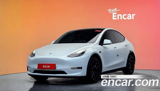 Tesla Model Y 2022