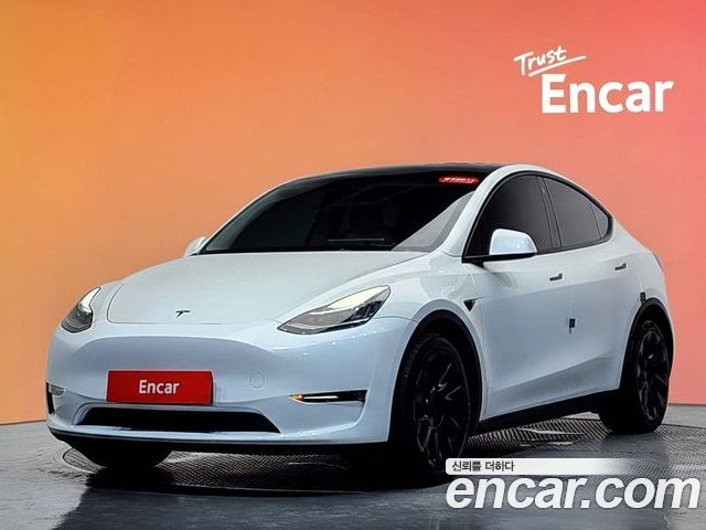 Tesla Model Y 2022