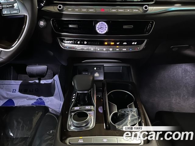 Genesis G90 2023