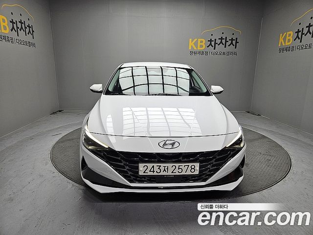 Hyundai AVANTE 2021