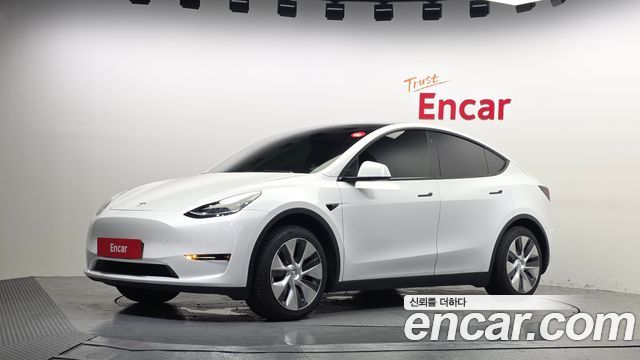 Tesla Model Y 2021