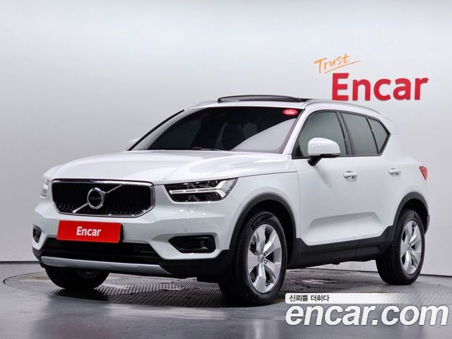 Volvo XC40 2021