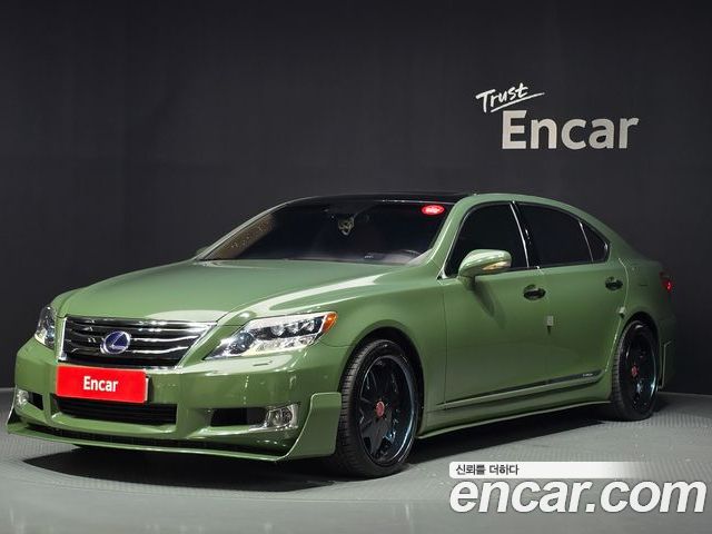 Lexus LS 2012