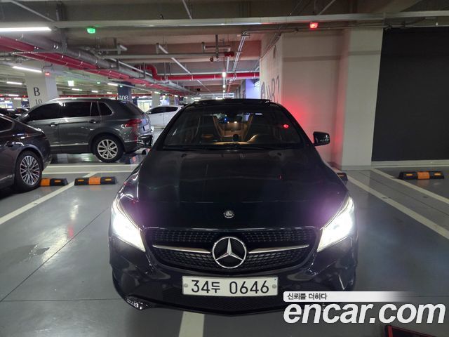 Mercedes-Benz CLA-Class 2015