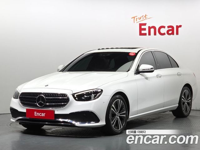 Mercedes-Benz E-Class 2021