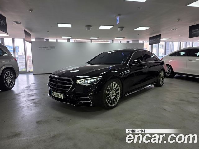 Mercedes-Benz S-Class 2021