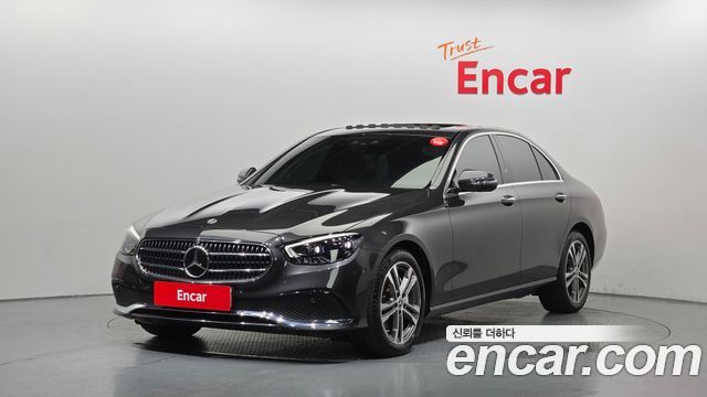 Mercedes-Benz E-Class 2021