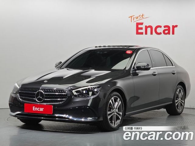 Mercedes-Benz E-Class 2021