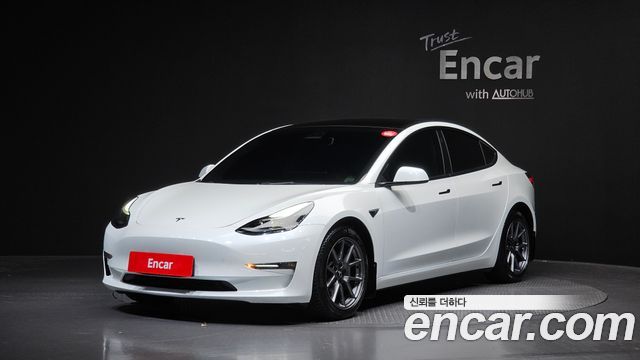 Tesla Model 3 2022