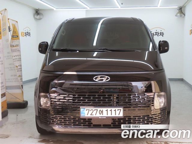 Hyundai Staria 2024