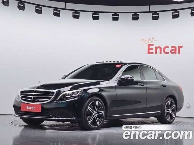 Mercedes-Benz C-Class 2019