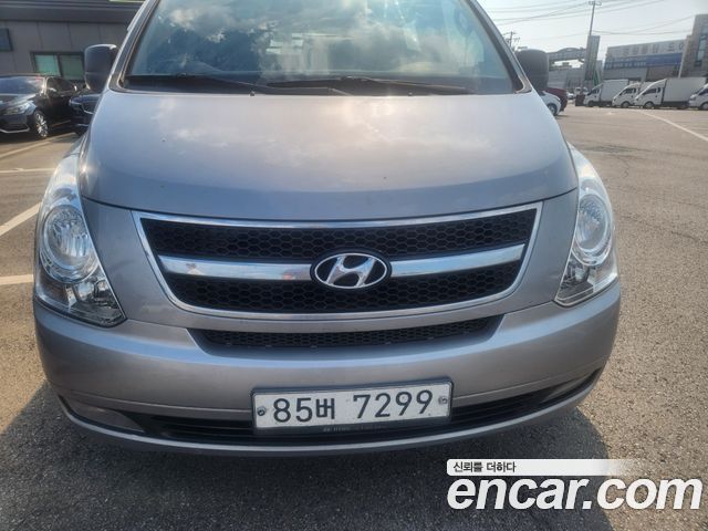 Hyundai Starex 2012