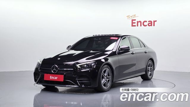 Mercedes-Benz E-Class 2022