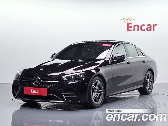 Mercedes-Benz E-Class 2022