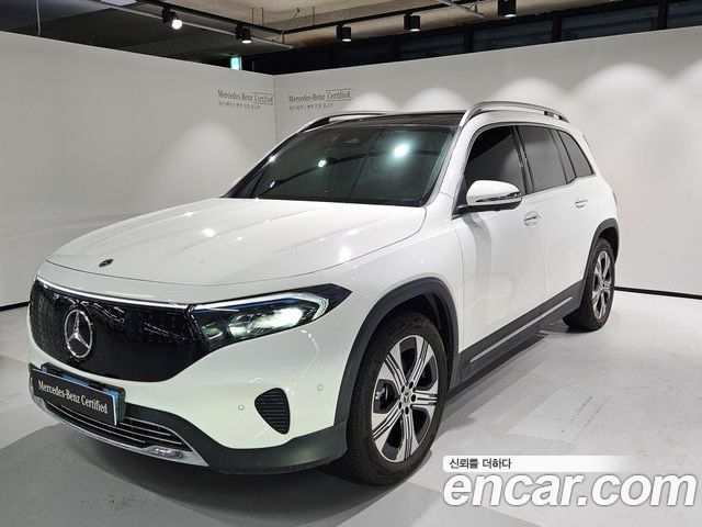 Mercedes-Benz EQB 2025