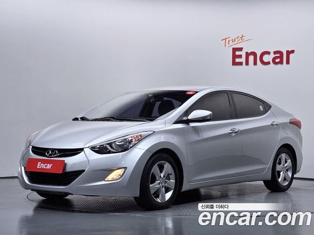 Hyundai AVANTE 2012