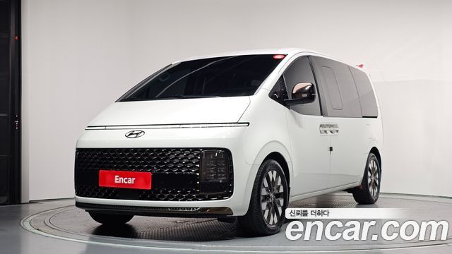 Hyundai Staria 2022