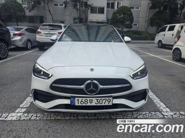 Mercedes-Benz C-Class 2022