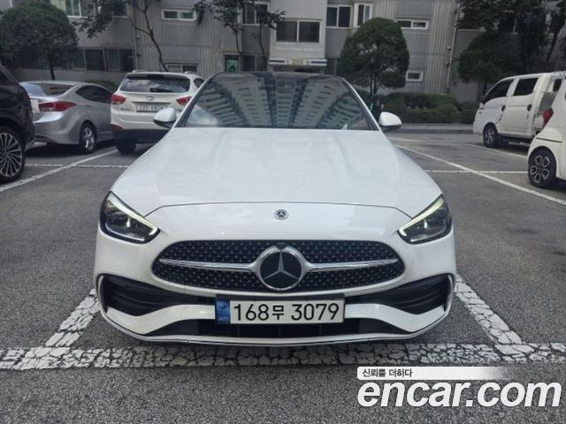 Mercedes-Benz C-Class 2022