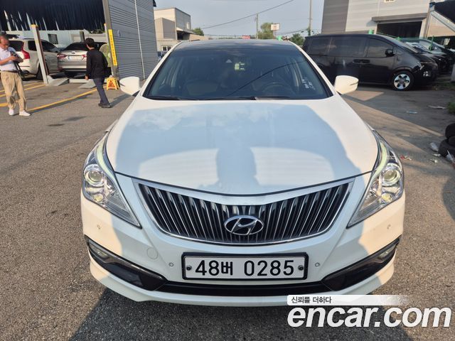 Hyundai Grandeur 2016