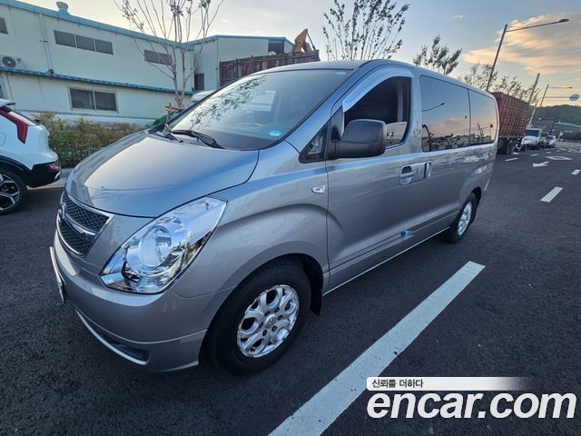 Hyundai Starex 2011