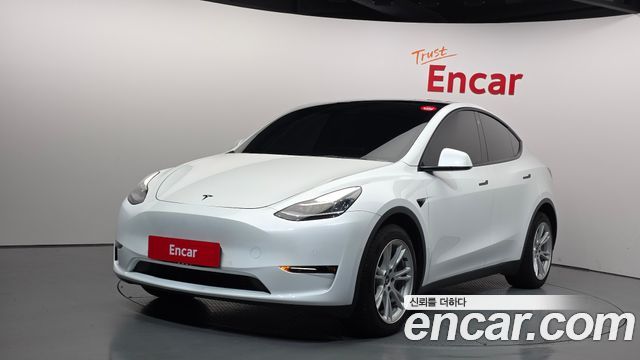 Tesla Model Y 2022