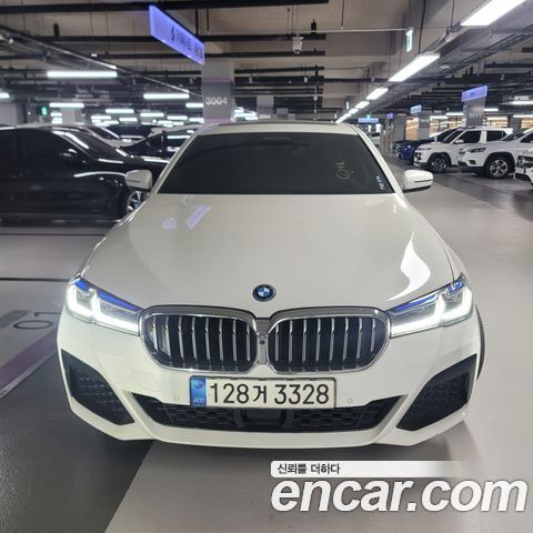 BMW 5-Series 2022
