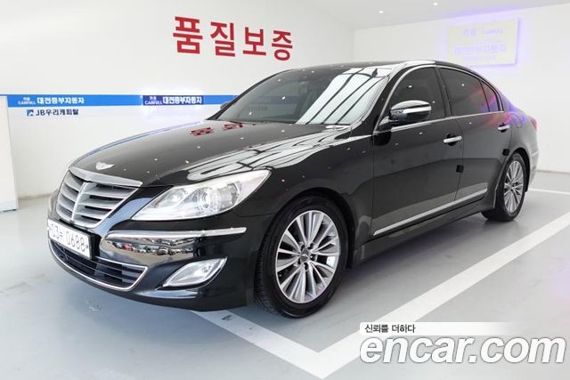 Hyundai Genesis 2013
