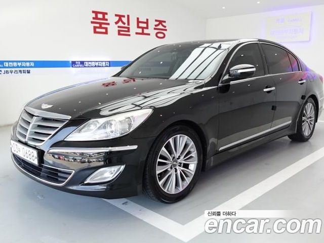 Hyundai Genesis 2013