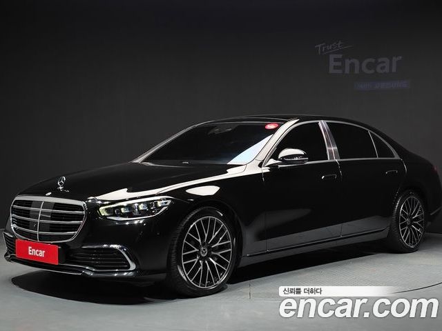 Mercedes-Benz S-Class 2021