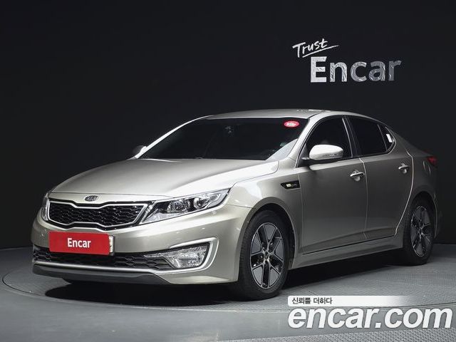 Kia K5 2011