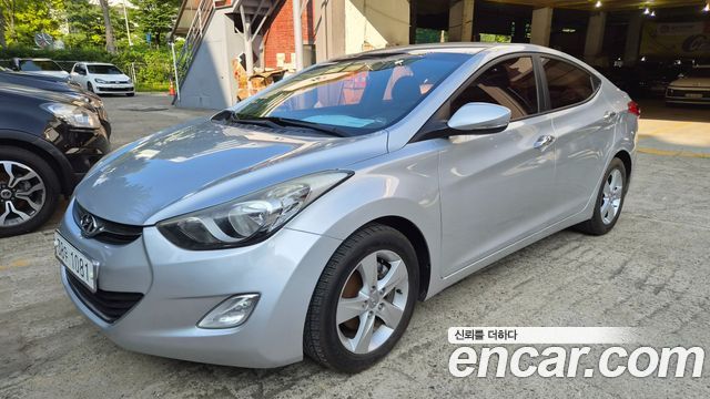 Hyundai AVANTE 2010