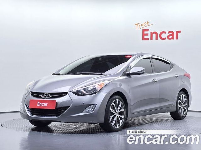 Hyundai AVANTE 2012