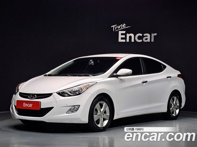 Hyundai AVANTE 2012