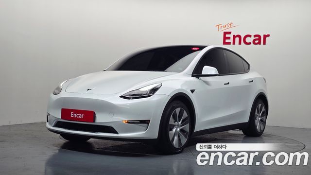 Tesla Model Y 2022