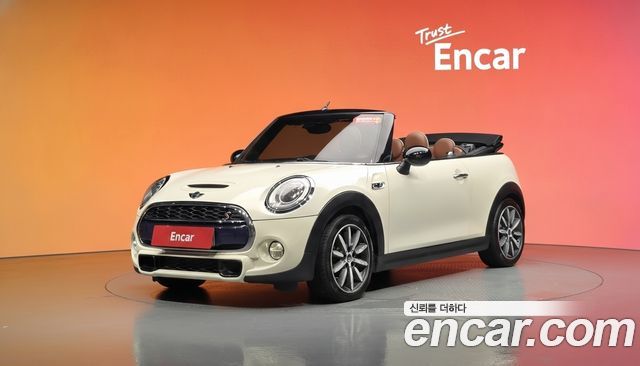 Mini Cooper Convertible 2016