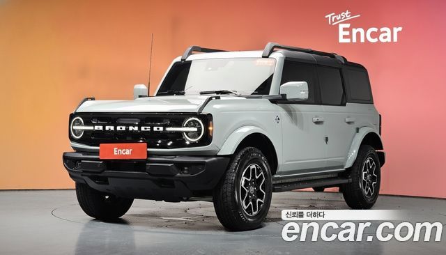 Ford Bronco 2023