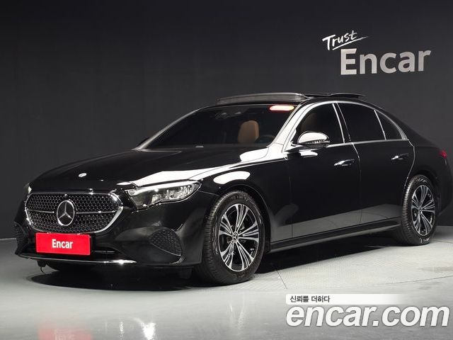 Mercedes-Benz E-Class 2025