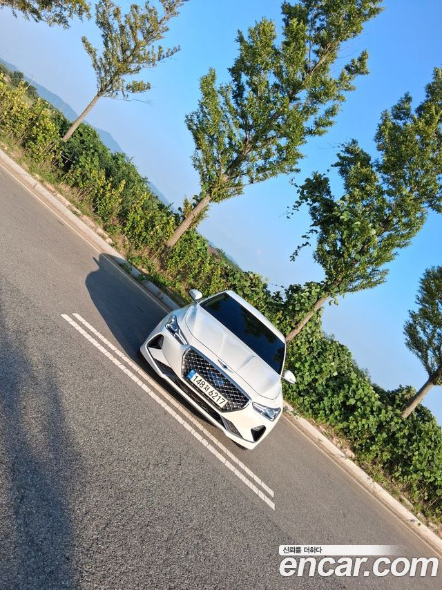 Genesis G70 2020