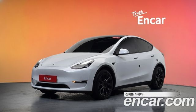 Tesla Model Y 2022