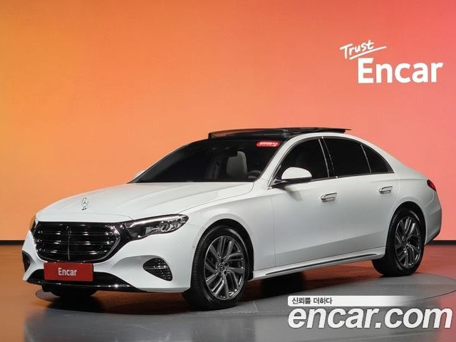 Mercedes-Benz E-Class 2024