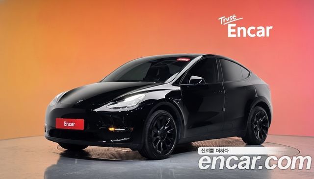 Tesla Model Y 2022