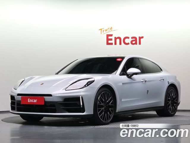 Porsche Panamera 2025