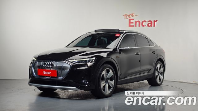 Audi e-tron 2022