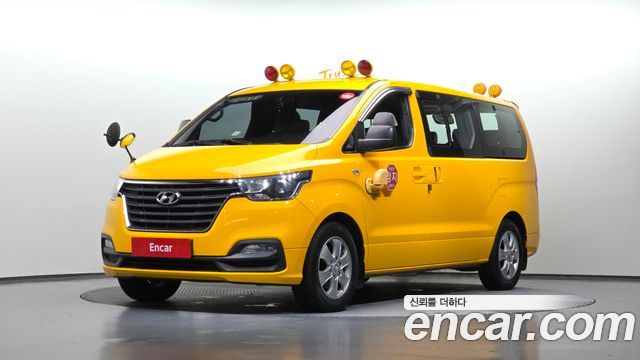 Hyundai Starex 2018