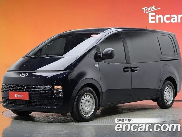 Hyundai Staria 2023