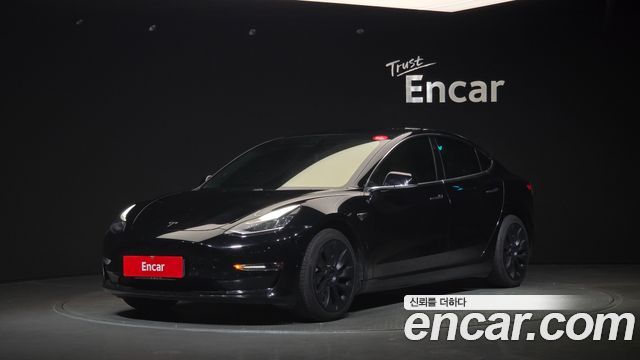 Tesla Model 3 2020