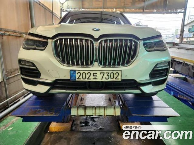 BMW X5 2021