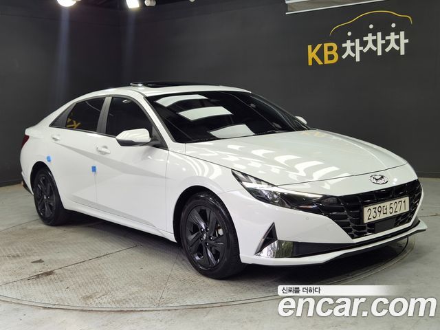 Hyundai AVANTE 2022